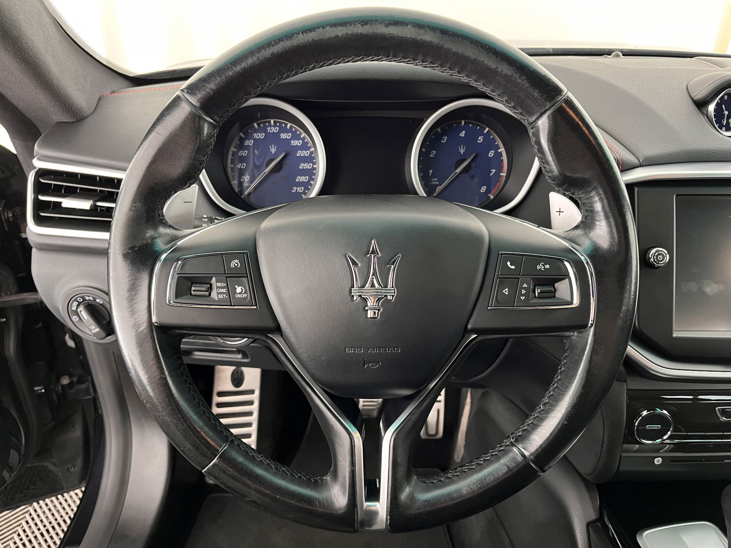 Maserati Ghibli 3.0 S Q4 Aut. *LUXURY-LEATHER | XENON | HARMAN/KARDON | NAVI-FULLMAP | SPORT-SEATS | CAMERA | ECC | PDC | CRUISE | 21''ALU*