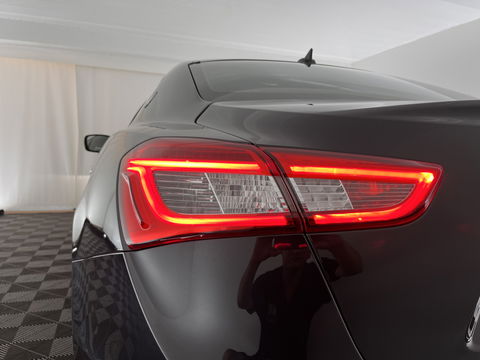 Maserati Ghibli 3.0 S Q4 Aut. *LUXURY-LEATHER | XENON | HARMAN/KARDON | NAVI-FULLMAP | SPORT-SEATS | CAMERA | ECC | PDC | CRUISE | 21''ALU*