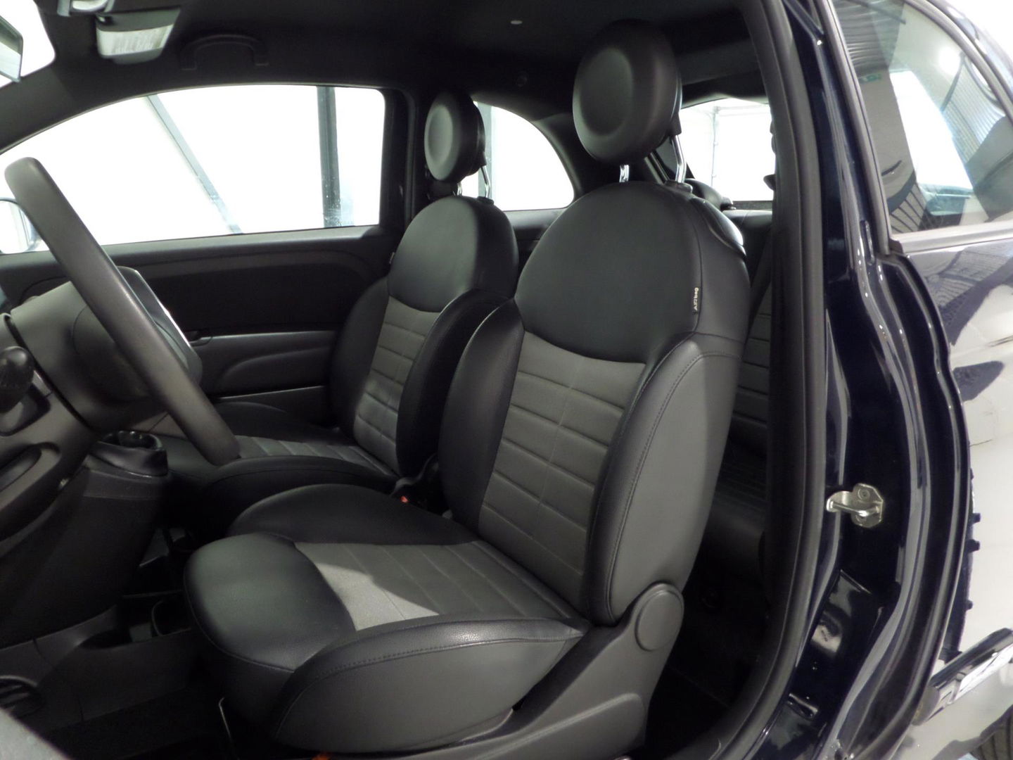 Fiat 500 0.9 TwinAir Sport "Origineel NL!" Apple-Carplay Airco Lichtmetalen velgen Nieuwe APK, van 3e eigenaar in zeer nette staat