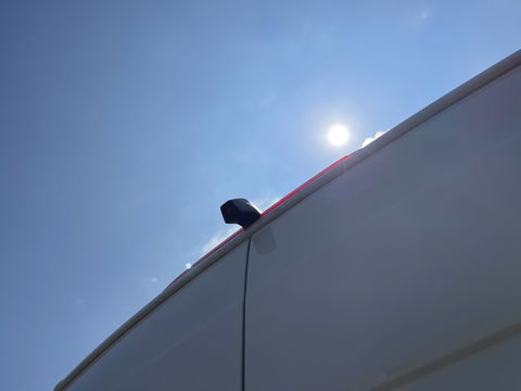 Volkswagen Crafter 35 2.0 TDI 140pk L3H3 ( voorheen L2H2 ) Comfortline / vaste prijs rijklaar € 20.950 ex btw / Sortimo ingerichte laadruimte met Victron omvormer / airco / cruise / navi / camera / trekhaak !