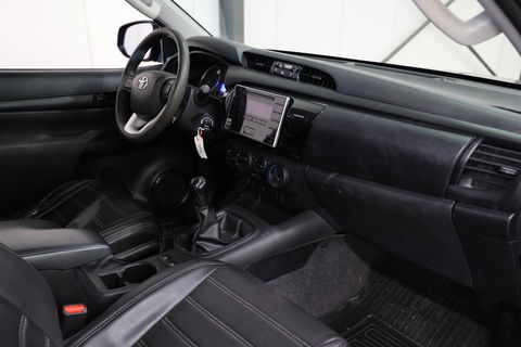 Toyota Hilux 2.4 D-4D 150PK Xtra Cab 4X4