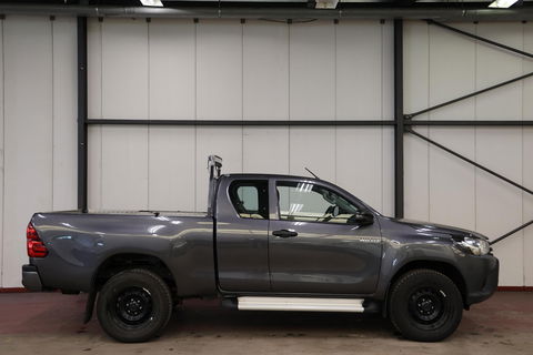 Toyota Hilux 2.4 D-4D 150PK Xtra Cab 4X4