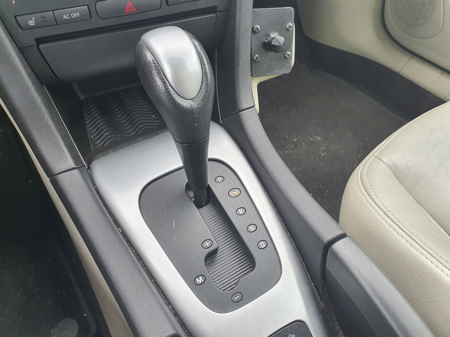 Saab 9-3 Sport Sedan 1.9 TiD Vector Sport Aut. *FULL-LEATHER  | XENON | ECC | PDC | CRUISE*