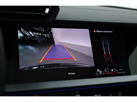 Audi A3 Sportback 35 TFSI S Line | FACELIFT | MJ2025 | Pano | Sonos | Matrix | Camera | Adapt. Cruise