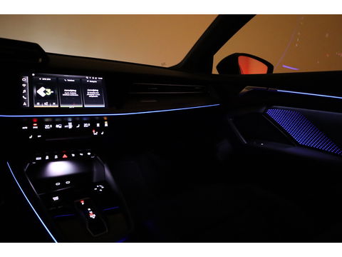 Audi A3 Sportback 35 TFSI S Line | FACELIFT | MJ2025 | Pano | Sonos | Matrix | Camera | Adapt. Cruise