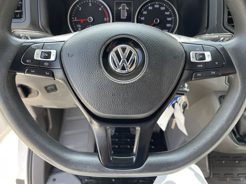 Volkswagen Crafter 35 2.0 TDI 140pk L3H3 ( voorheen L2H2 ) Comfortline / vaste prijs rijklaar € 20.950 ex btw / Sortimo ingerichte laadruimte met Victron omvormer / airco / cruise / navi / camera / trekhaak !