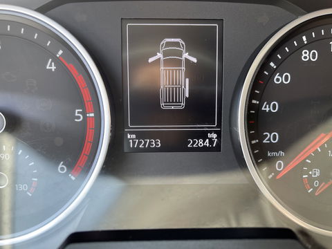 Volkswagen Crafter 35 2.0 TDI 140pk L3H3 ( voorheen L2H2 ) Comfortline / vaste prijs rijklaar € 20.950 ex btw / Sortimo ingerichte laadruimte met Victron omvormer / airco / cruise / navi / camera / trekhaak !