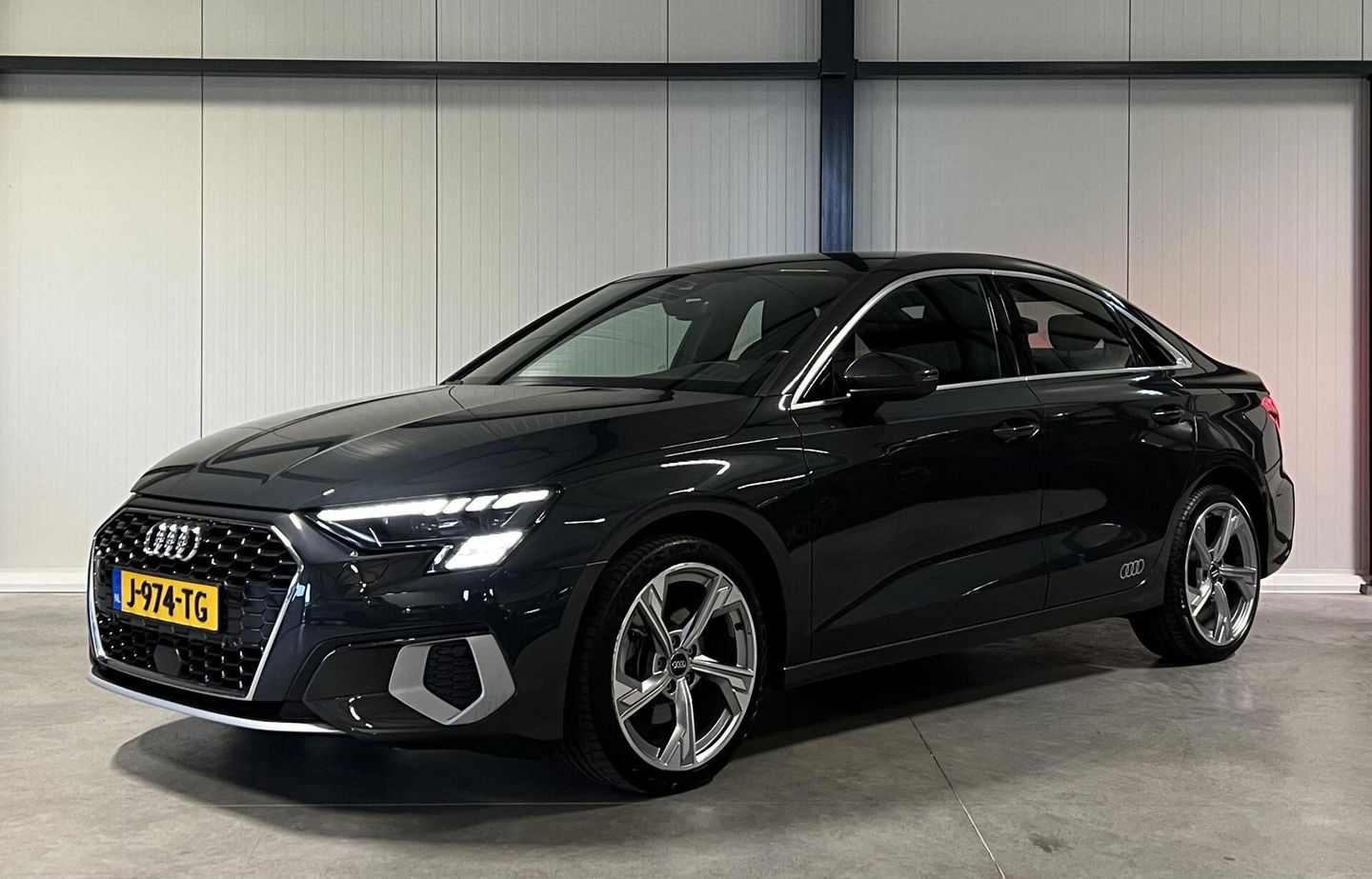 Audi A3 Limousine 35 TFSI S-line edition one Virtual Sfeer