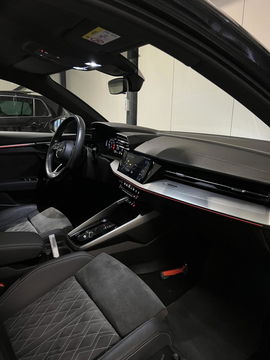 Audi A3 Limousine 35 TFSI S-line edition one Virtual Sfeer