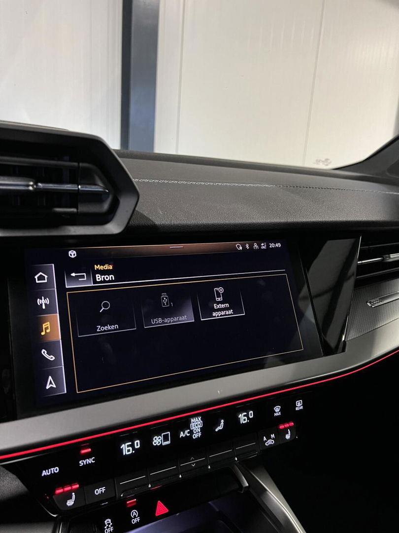 Audi A3 Limousine 35 TFSI S-line edition one Virtual Sfeer