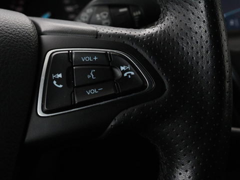 Ford FOCUS Wagon 1.0 EcoBoost ST-line | Stoel & Stuurverwarming | Trekhaak | PDC | Carplay | Navigatie | LMV 17 inch