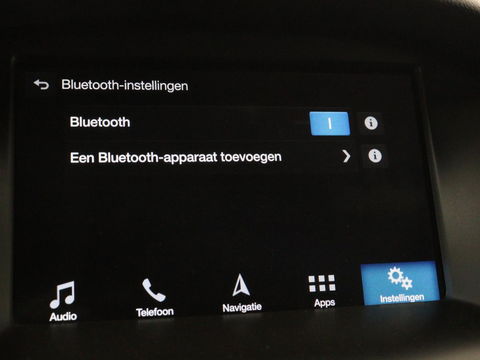 Ford FOCUS Wagon 1.0 EcoBoost ST-line | Stoel & Stuurverwarming | Trekhaak | PDC | Carplay | Navigatie | LMV 17 inch
