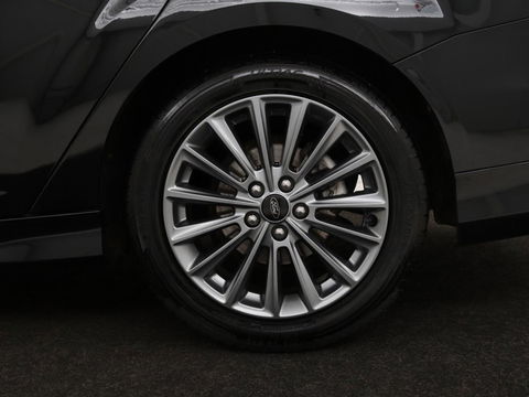 Ford FOCUS Wagon 1.0 EcoBoost ST-line | Stoel & Stuurverwarming | Trekhaak | PDC | Carplay | Navigatie | LMV 17 inch