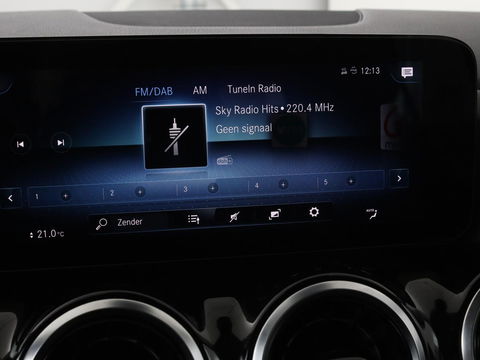 Mercedes-Benz GLA 250e Style | Stoelverwarming | Camera | Cruise control | Carplay | Widescreen | LMV 18 inch | Half leder | DAB+