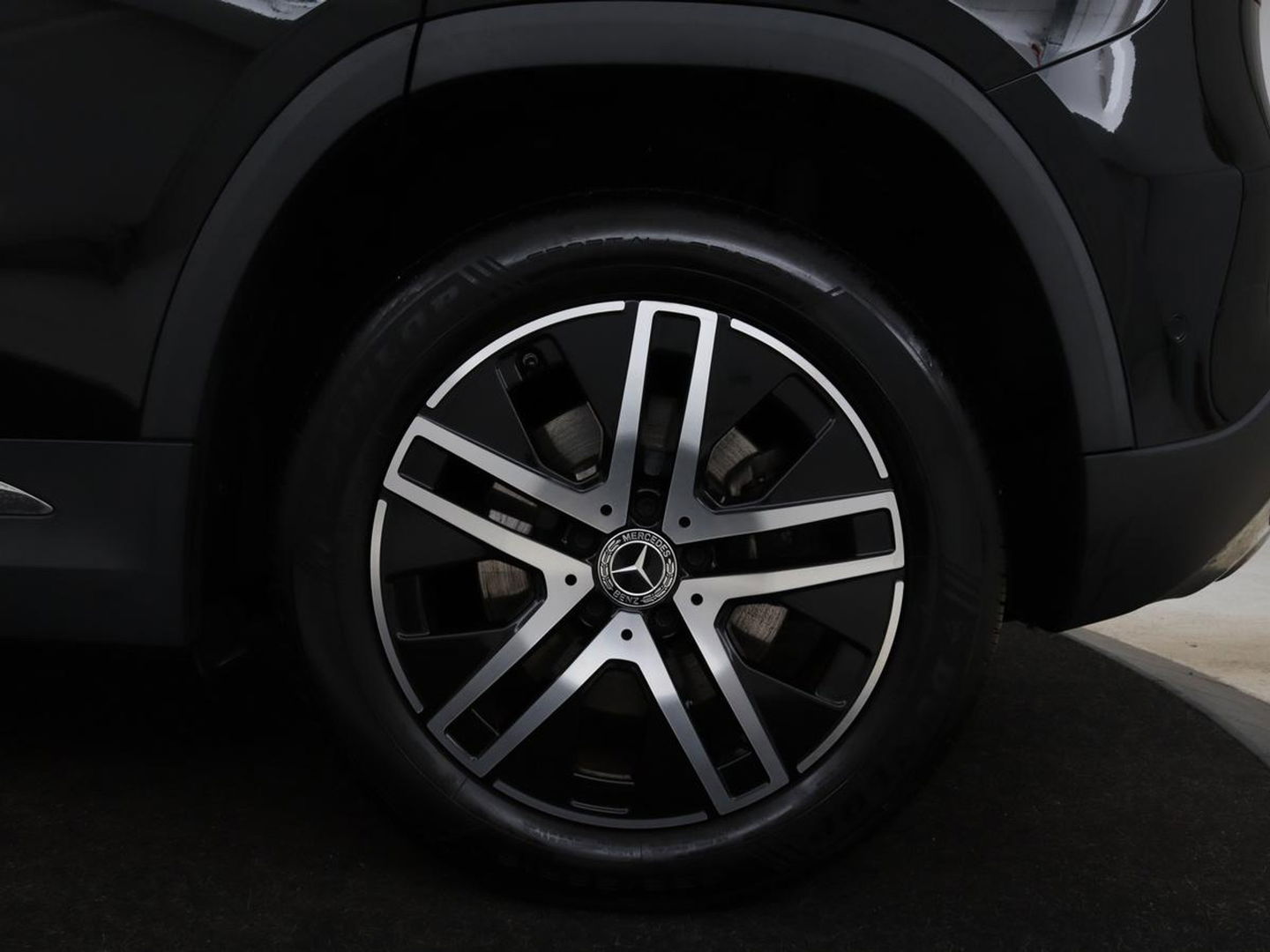 Mercedes-Benz GLA 250e Style | Stoelverwarming | Camera | Cruise control | Carplay | Widescreen | LMV 18 inch | Half leder | DAB+