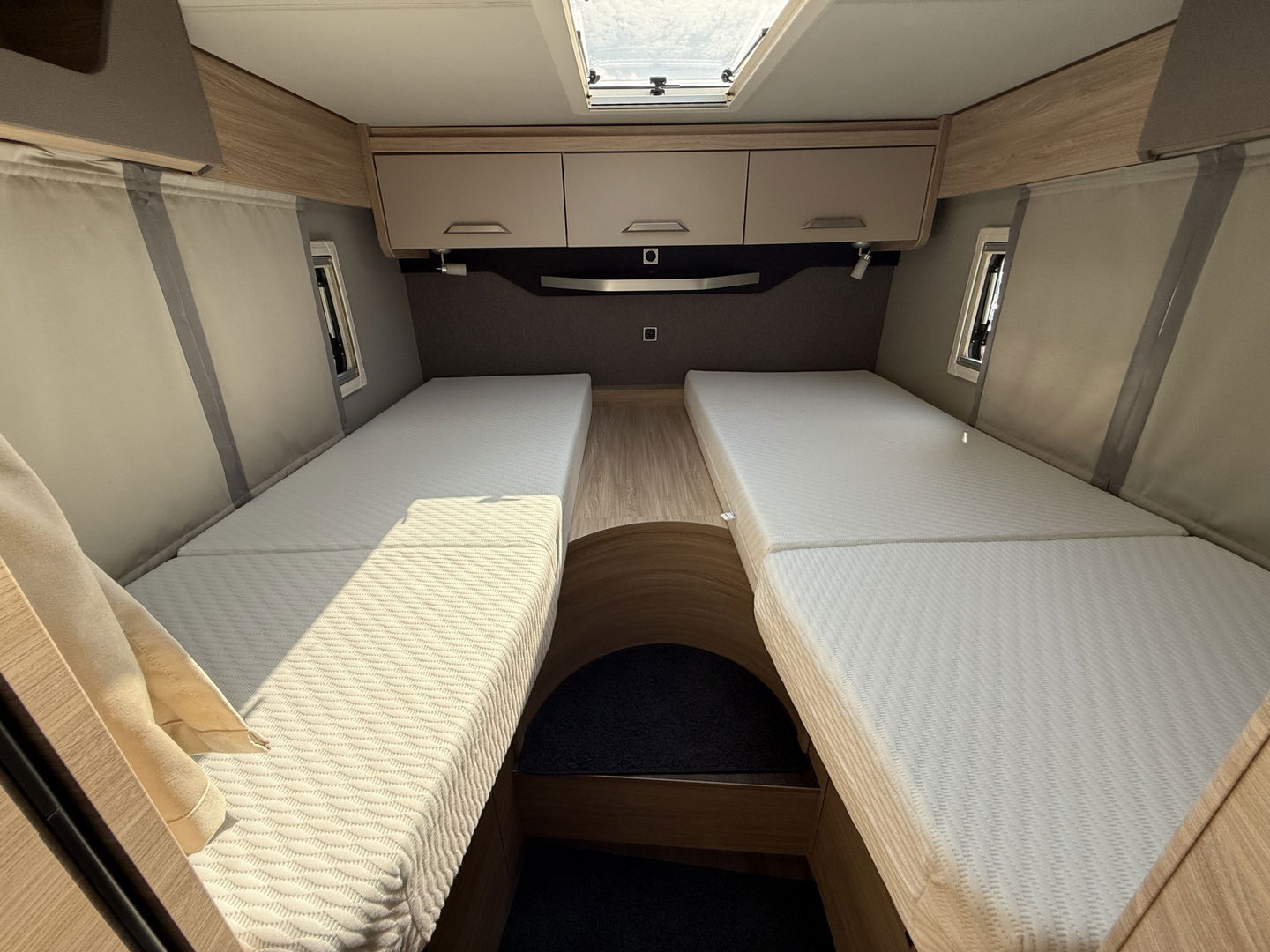 Knaus 640 MEG Van Ti Plus Platinum 2.0 TDI 4Motion Aut. *NAVI-FULLMAP | CAMERA | COMFORT-SEATS*
