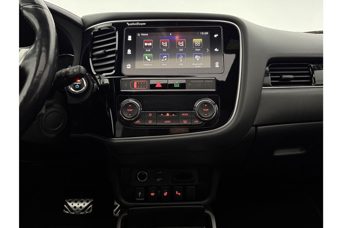 Mitsubishi Outlander 2.4 PHEV S-Edition 210PK Pano Parelmoer 360 Camera LED Carplay Cruise Leder Clima PDC 18"LMV