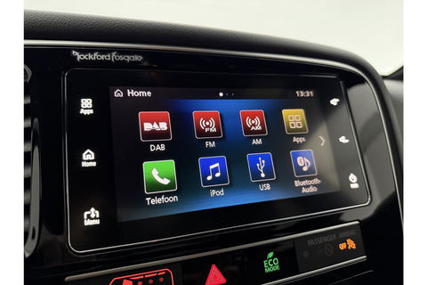 Mitsubishi Outlander 2.4 PHEV S-Edition 210PK Pano Parelmoer 360 Camera LED Carplay Cruise Leder Clima PDC 18"LMV
