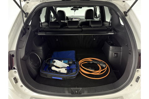 Mitsubishi Outlander 2.4 PHEV S-Edition 210PK Pano Parelmoer 360 Camera LED Carplay Cruise Leder Clima PDC 18"LMV