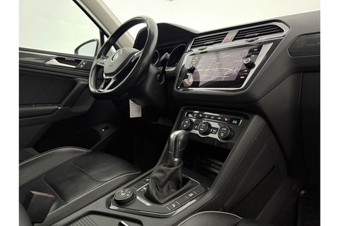 Volkswagen Tiguan 2.0 TSI 4Motion R-line DSG LED Memory Navigatie PDC Clima Cruise Leder 19"LMV