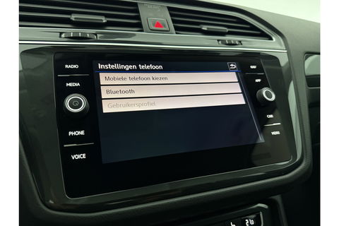 Volkswagen Tiguan 2.0 TSI 4Motion R-line DSG LED Memory Navigatie PDC Clima Cruise Leder 19"LMV