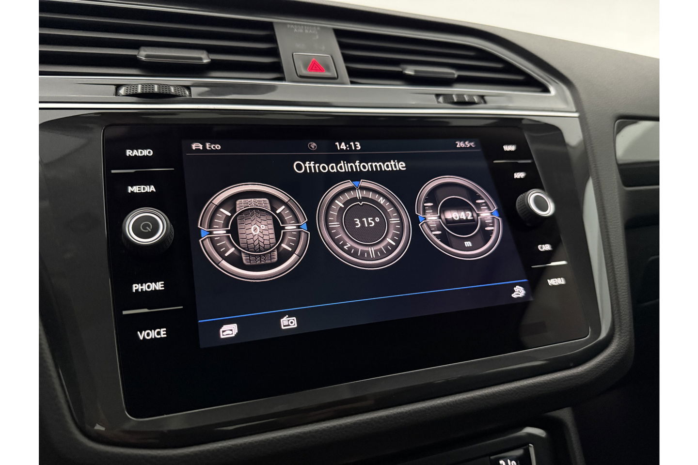Volkswagen Tiguan 2.0 TSI 4Motion R-line DSG LED Memory Navigatie PDC Clima Cruise Leder 19"LMV