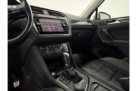 Volkswagen Tiguan 2.0 TSI 4Motion R-line DSG LED Memory Navigatie PDC Clima Cruise Leder 19"LMV
