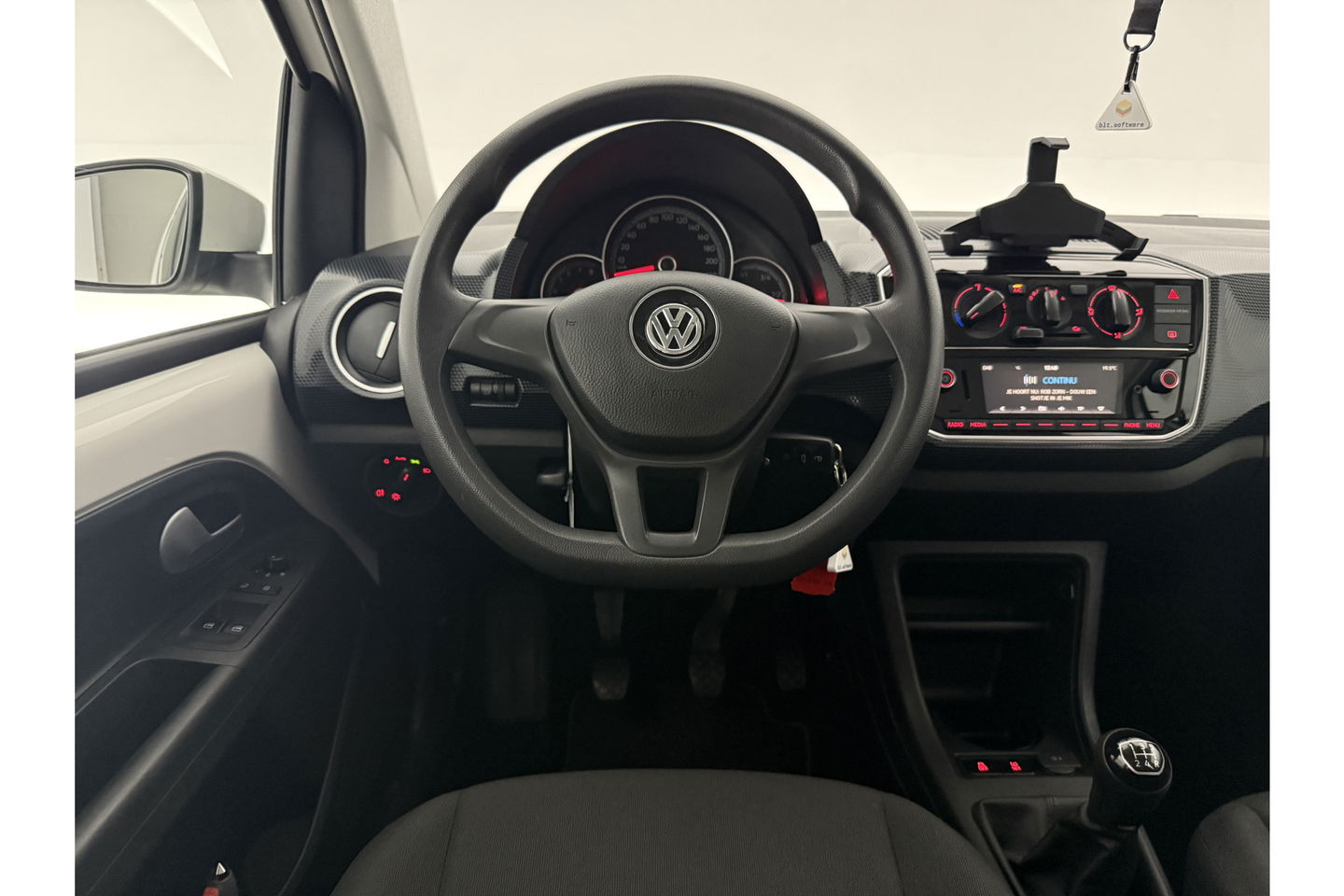 Volkswagen up! 1.0 BMT move up! LED Airco DAB+