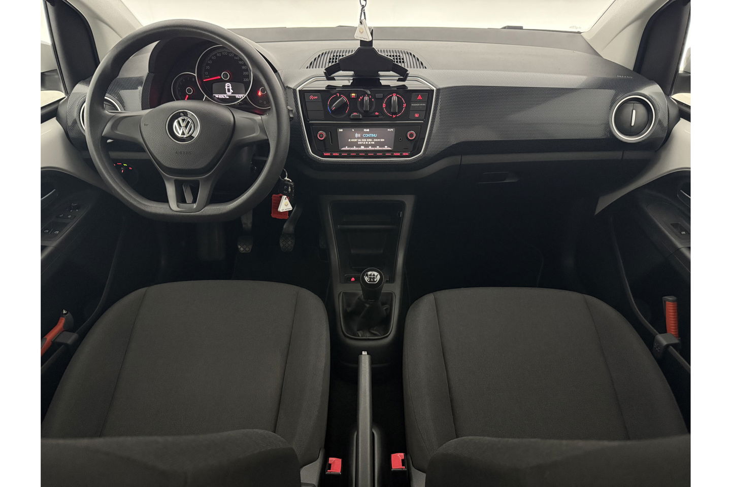 Volkswagen up! 1.0 BMT move up! LED Airco DAB+