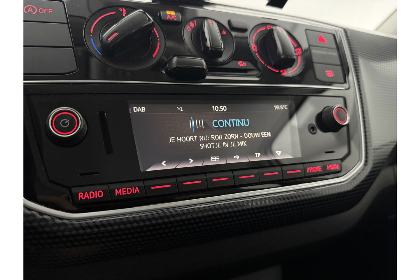 Volkswagen up! 1.0 BMT move up! LED Airco DAB+