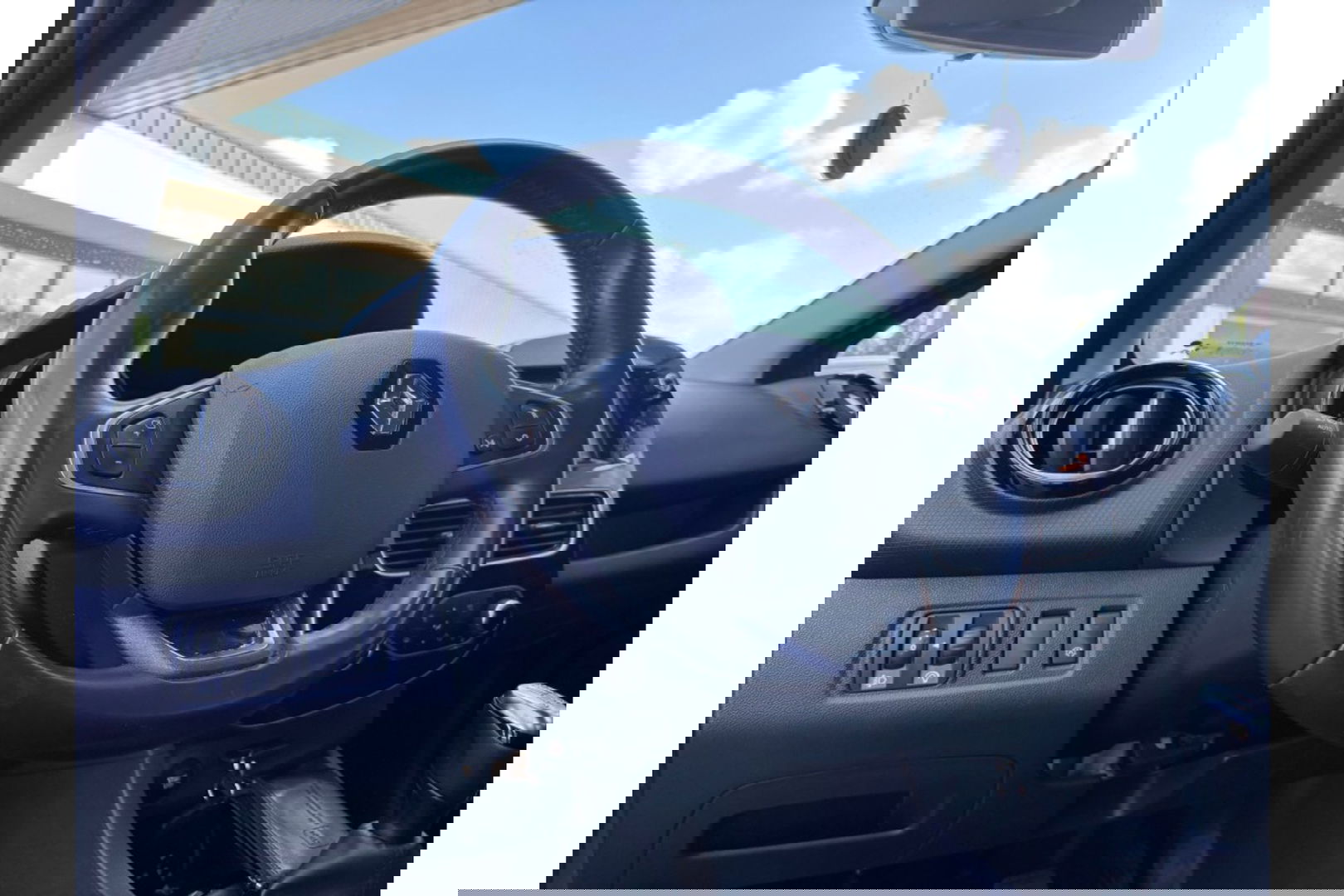 Renault Clio 0.9 TCE INTENS NAVI LMV AIRCO-ECC PDC CAMERA
