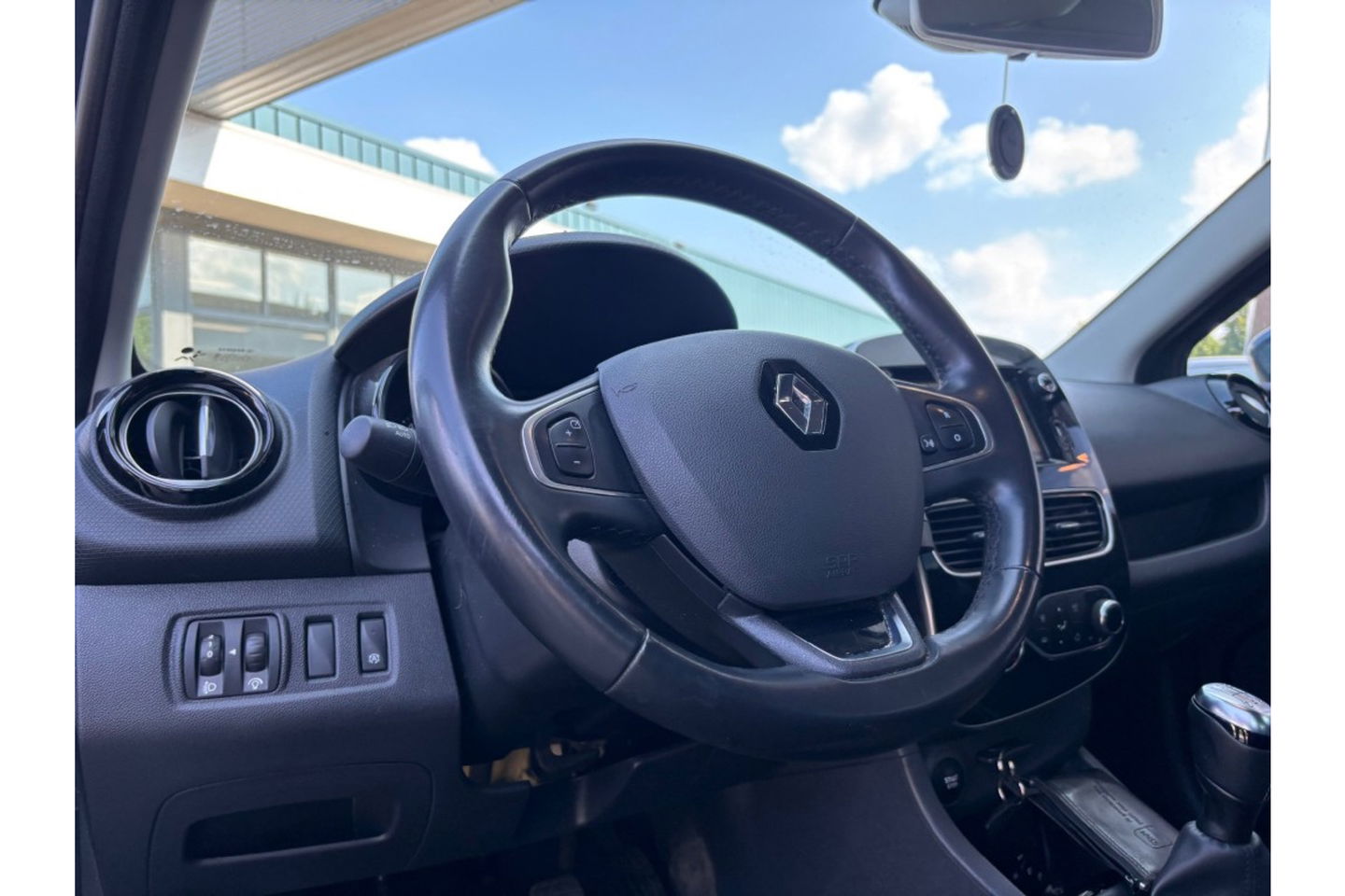 Renault Clio 0.9 TCE INTENS NAVI LMV AIRCO-ECC PDC CAMERA