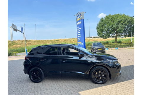 Opel Grandland 1.2 TURBO GS NIGHTEDITION 130PK NAVI LMV VIRTUALCOCKPIT 360GRCAM
