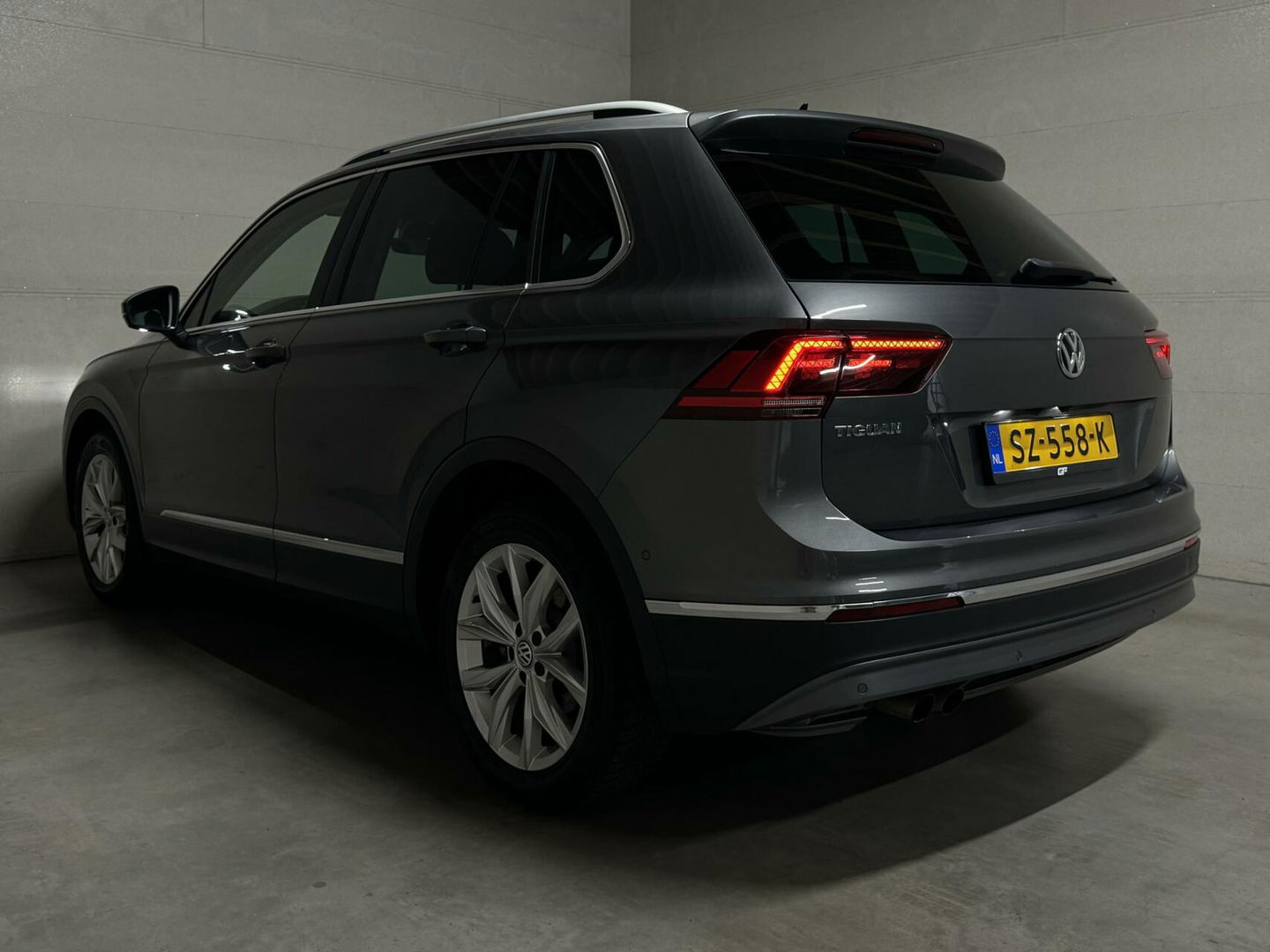 Volkswagen Tiguan 1.4 TSI ACT Highline Virtual HUD Trekh. NAP