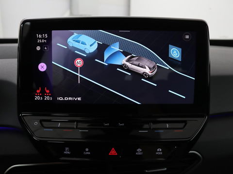 Volkswagen ID.3 First 58 kWh | Stoelverwarming | Camera | Adaptive cruise | Carplay | Navigatie | PDC | Climate control | Sfeerverlichting | LMV 18 inch