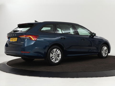 Škoda Octavia 1.0 TSI Business Edition | Stoelverwarming | Camera | Carplay | Full LED | Navigatie | Parkeerhulp | Climate control | Cruise control
