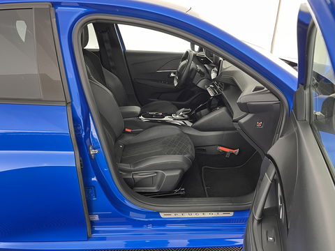 Peugeot e-208 EV GT Pack 50 kWh [ 3-Fase ] (INCL-BTW) *FULL-LED | DIGI-COCKPIT | BLINDSPOT | CAMERA | LEATHER-ALCANTARA | NAVI-FULLMAP | LANE-ASSIST | KEYLESS | DAB | CCS-FASTLOADER | HEATED-SPORTSEATS | AMBIENT-LIGHT | 17"ALU*