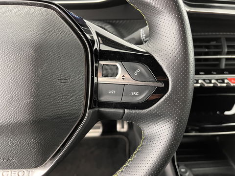 Peugeot e-208 EV GT Pack 50 kWh [ 3-Fase ] (INCL-BTW) *FULL-LED | DIGI-COCKPIT | BLINDSPOT | CAMERA | LEATHER-ALCANTARA | NAVI-FULLMAP | LANE-ASSIST | KEYLESS | DAB | CCS-FASTLOADER | HEATED-SPORTSEATS | AMBIENT-LIGHT | 17"ALU*