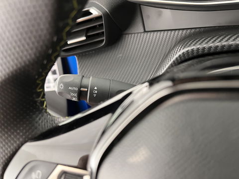 Peugeot e-208 EV GT Pack 50 kWh [ 3-Fase ] (INCL-BTW) *FULL-LED | DIGI-COCKPIT | BLINDSPOT | CAMERA | LEATHER-ALCANTARA | NAVI-FULLMAP | LANE-ASSIST | KEYLESS | DAB | CCS-FASTLOADER | HEATED-SPORTSEATS | AMBIENT-LIGHT | 17"ALU*