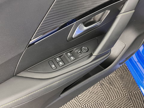 Peugeot e-208 EV GT Pack 50 kWh [ 3-Fase ] (INCL-BTW) *FULL-LED | DIGI-COCKPIT | BLINDSPOT | CAMERA | LEATHER-ALCANTARA | NAVI-FULLMAP | LANE-ASSIST | KEYLESS | DAB | CCS-FASTLOADER | HEATED-SPORTSEATS | AMBIENT-LIGHT | 17"ALU*
