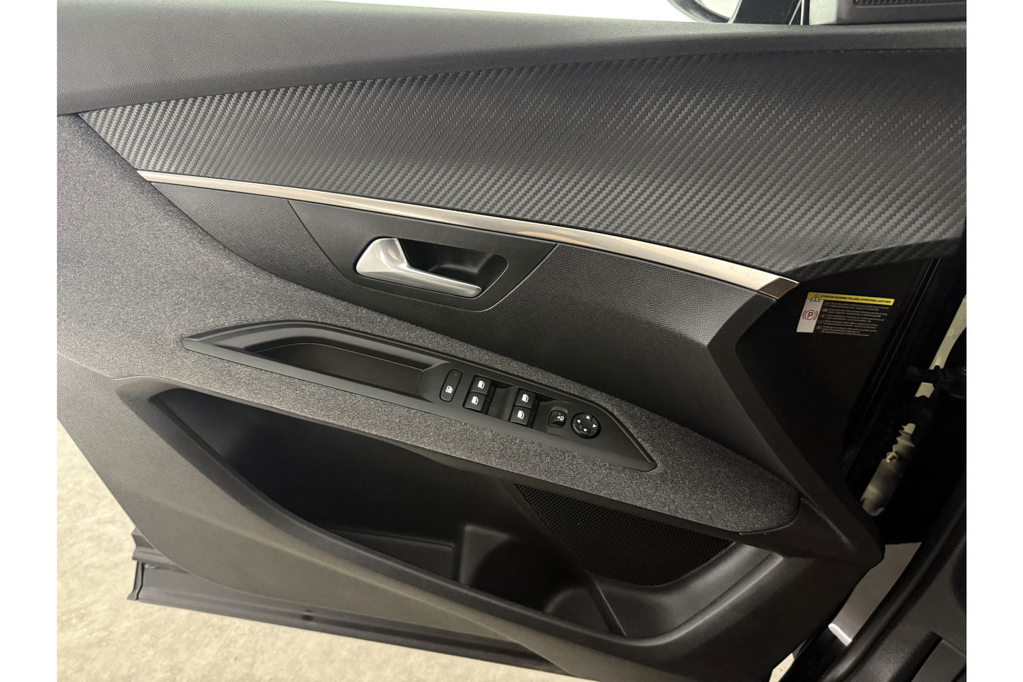 Peugeot 3008 1.2 PureTech 360 Camera Virtual LED Carplay Clima Cruise Navigatie PDC 17"LMV
