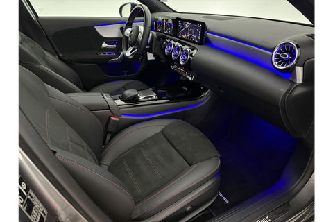 Mercedes-Benz A-Klasse 250 e AMG 235PK Pano Sfeer Memory LED Clima Cruise Camera Virtual Navi PDC 18"LMV