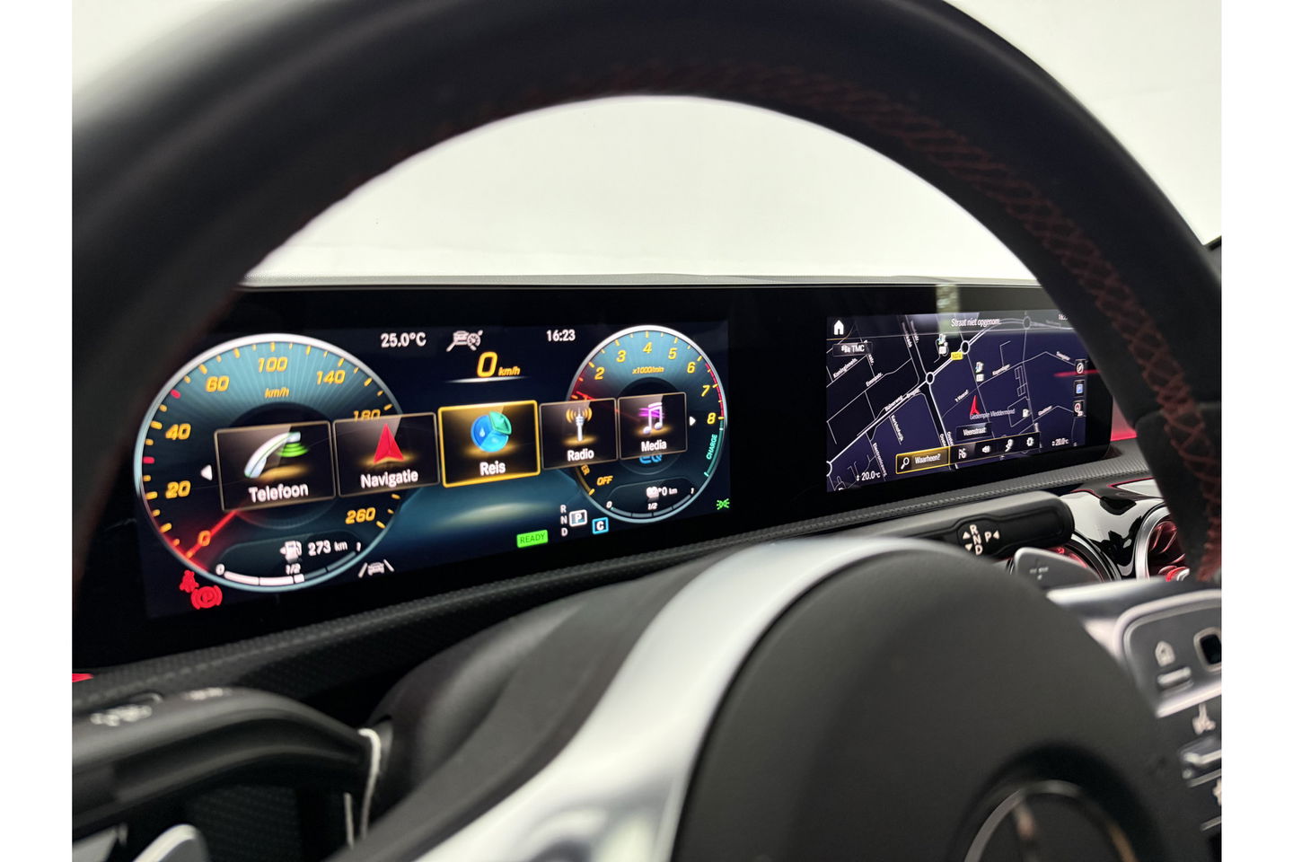 Mercedes-Benz A-Klasse 250 e AMG 235PK Pano Sfeer Memory LED Clima Cruise Camera Virtual Navi PDC 18"LMV