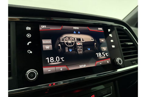 SEAT Ateca 1.5 TSI Xcellence 150PK DSG 360 Camera Sfeer Beats Audio Carplay LED Trekhaak Navi Clima Cruise 18"LMV PDC