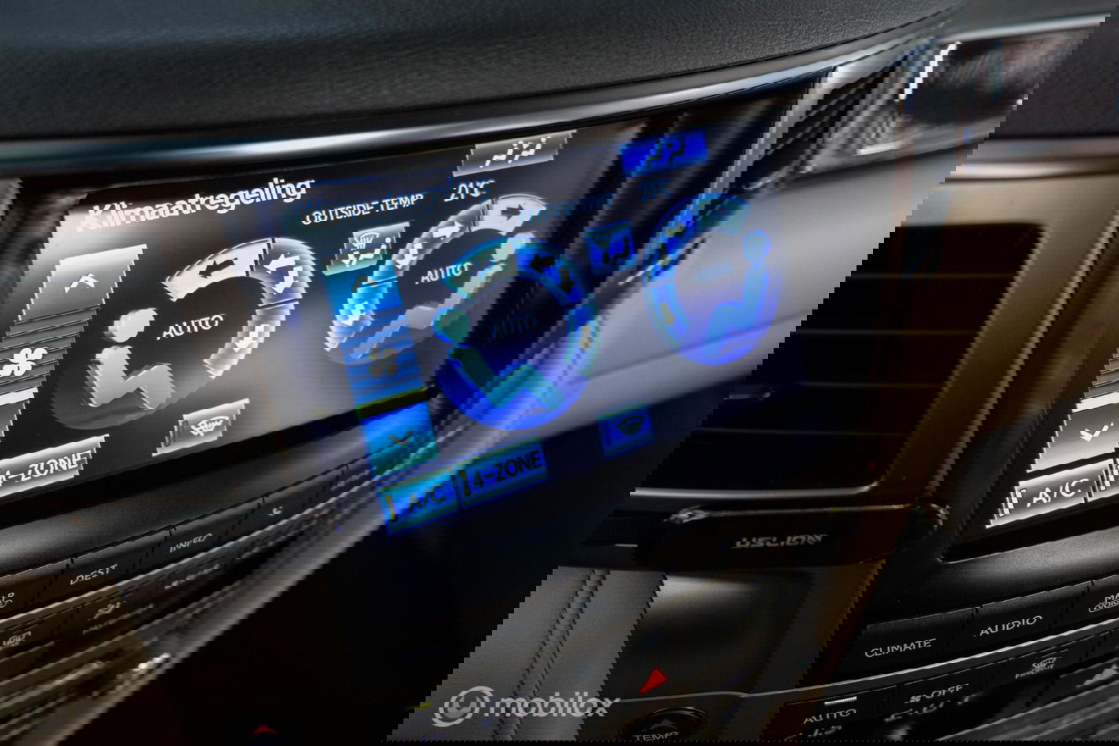 Lexus LX 570 5.7 V8 389 pk | 8 persoons | Mark Levinson | luchtvering | unieke auto!