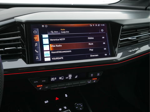 Audi Q4 e-tron 40 S edition 77 kWh S-Line-Sportpack [ 3-Fase ] (INCL-BTW) *HEAT-PUMP | LEATHER-FABRIC | MATRIX-LED | ADAPTIVE-CRUISE | AMBIENT-LIGHT | DIGI-COCKPIT | AUDI-SOUND | DAB+ | KEYLESS | SHIFT-PADDLES | CAMERA | HEATED-SPORTSEATS | 20''ALU*