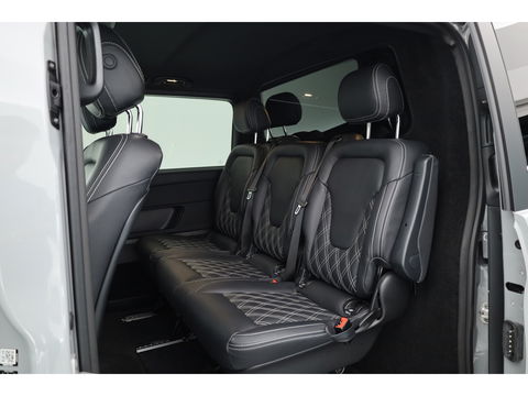 Mercedes-Benz V-Klasse 220d L2 Avantgarde Dub.Cab. | Automaat | 2x Schuifdeur | Leder | Maxton Design | CarPlay | Adapt. Cruise | Trekhaak