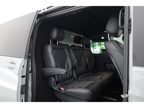 Mercedes-Benz V-Klasse 220d L2 Avantgarde Dub.Cab. | Automaat | 2x Schuifdeur | Leder | Maxton Design | CarPlay | Adapt. Cruise | Trekhaak