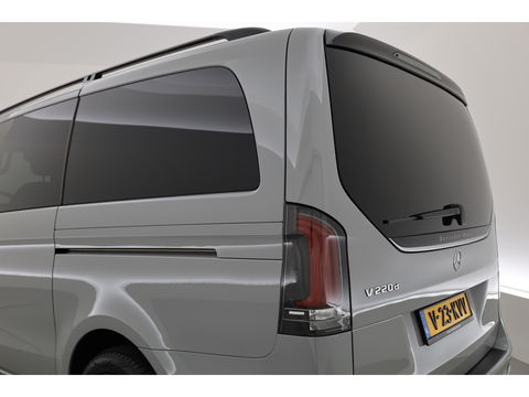 Mercedes-Benz V-Klasse 220d L2 Avantgarde Dub.Cab. | Automaat | 2x Schuifdeur | Leder | Maxton Design | CarPlay | Adapt. Cruise | Trekhaak