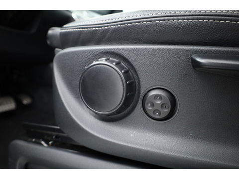 Mercedes-Benz V-Klasse 220d L2 Avantgarde Dub.Cab. | Automaat | 2x Schuifdeur | Leder | Maxton Design | CarPlay | Adapt. Cruise | Trekhaak